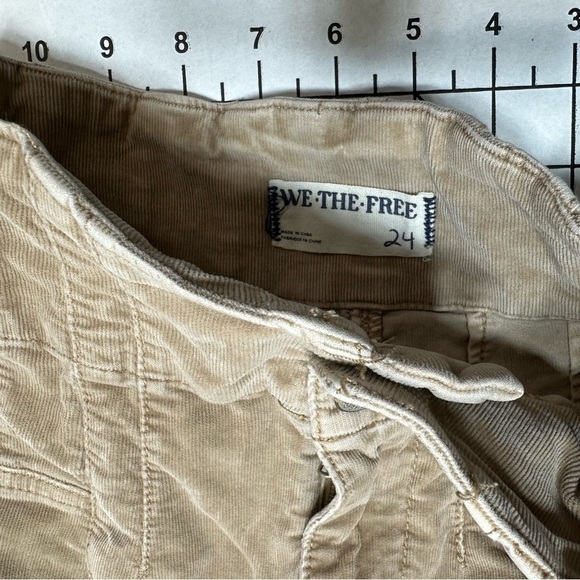 We the free sz 24 corduroy pants A27 - Picture 4 of 4